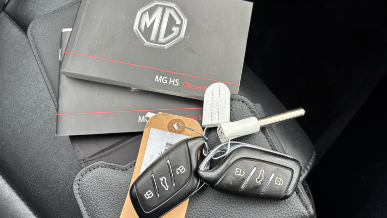 MG Hs 1.5 T-GDI Excite 5dr DCT Petrol Hatchback